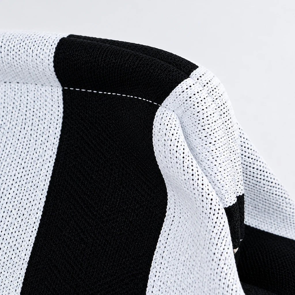 Bolso de Mano Rayas Blanco y Negro