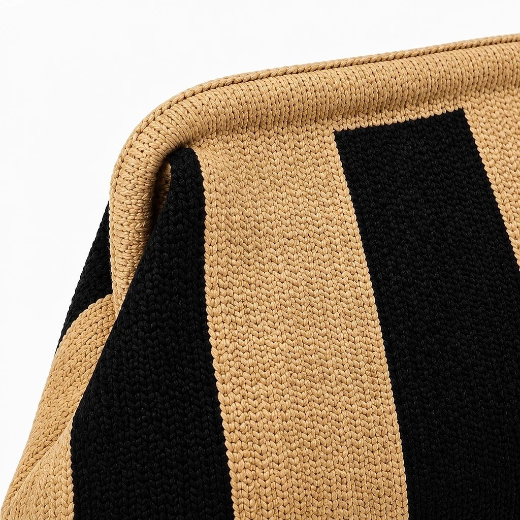 Bolso de Mano Rayas Negro Beige