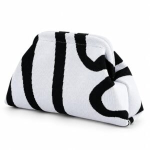 Clutch de curvas blanco y negro